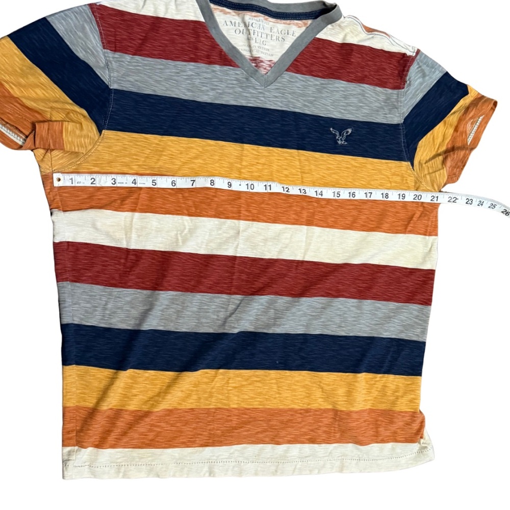 American Eagle Outfitters Mens Y2K Striped V Neck Tee Athletic Fit Large - Picture 5 of 6